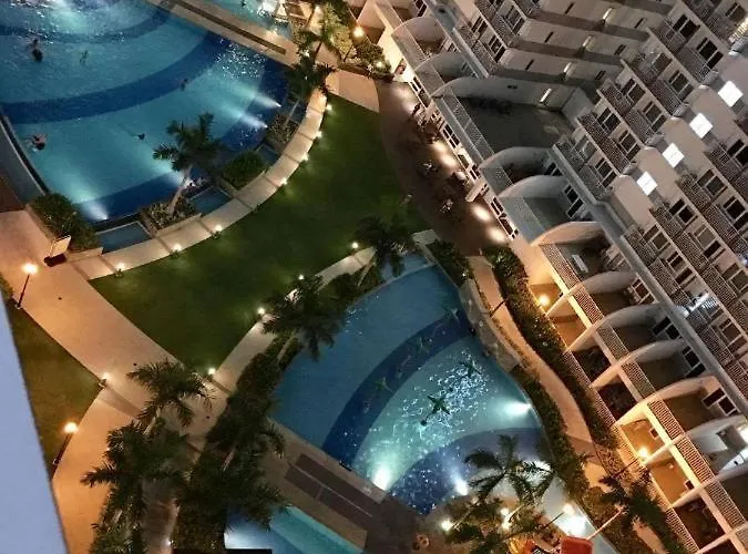 Apartment 1 Bedroom Unit Near Moa With Netflix And Wifi